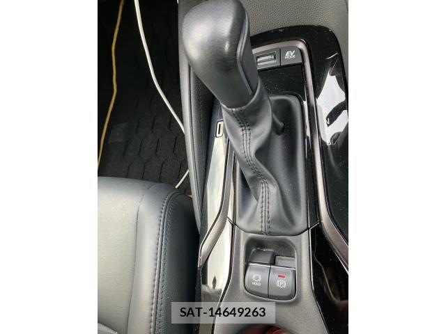 Toyota COROLLA SPORT 2022-02 8848534-26