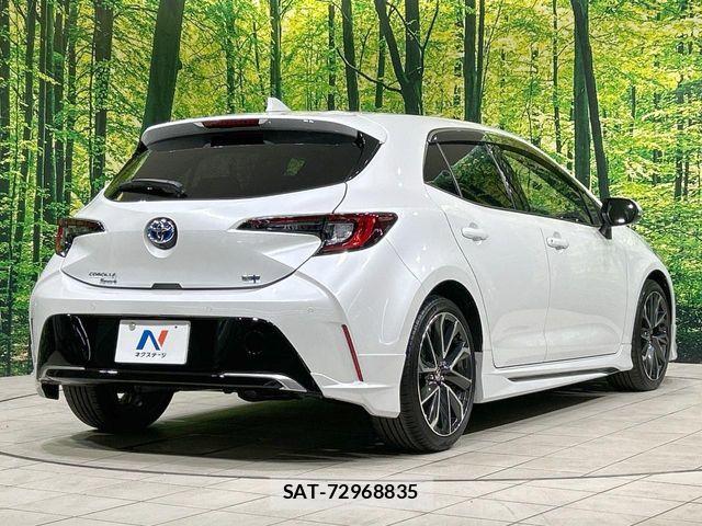 Toyota COROLLA SPORT 2023-01 8848531-16