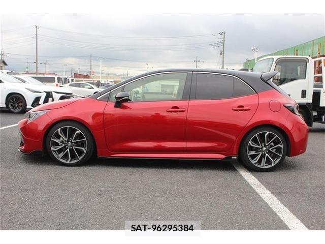Toyota COROLLA SPORT 2021-04 8848533-12