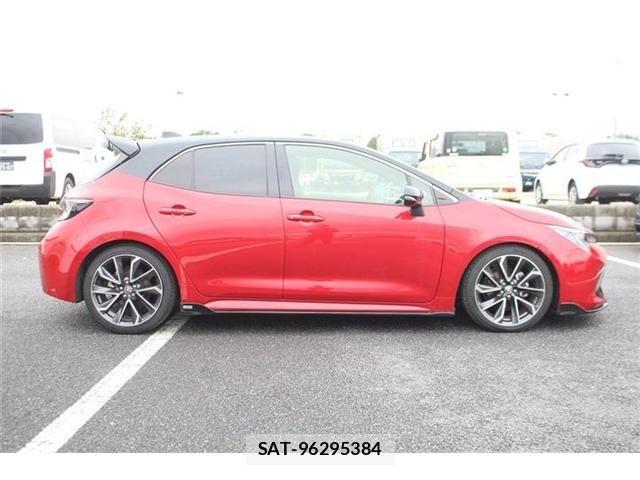 Toyota COROLLA SPORT 2021-04 8848533-16