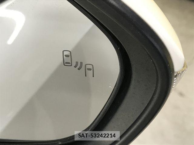 Toyota COROLLA SPORT 2019-03 8879188-25