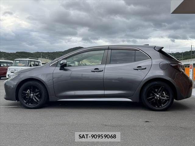 Toyota COROLLA SPORT 2021-07 8879186-11