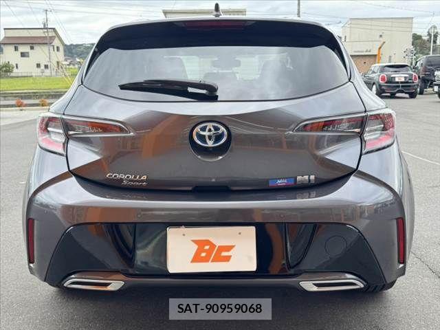 Toyota COROLLA SPORT 2021-07 8879186-13