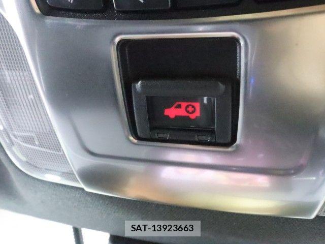 Toyota COROLLA SPORT 2019-06 8879187-27