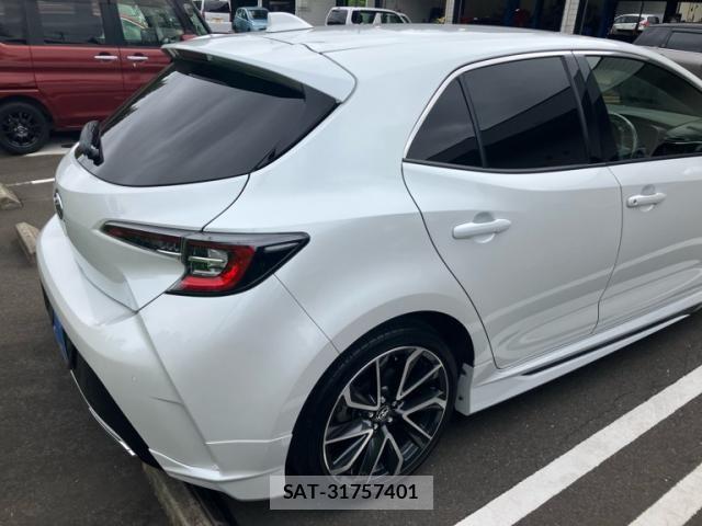 Toyota COROLLA SPORT 2022-08 8879183-4