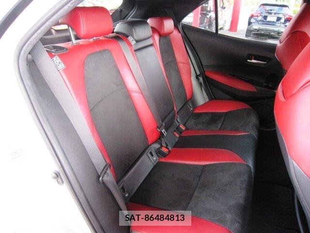 Toyota COROLLA SPORT 2022-01 8879189-15