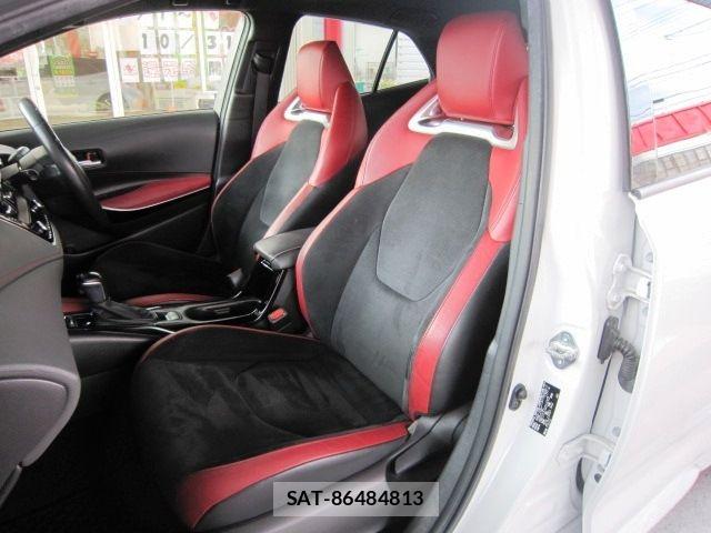 Toyota COROLLA SPORT 2022-01 8879189-16