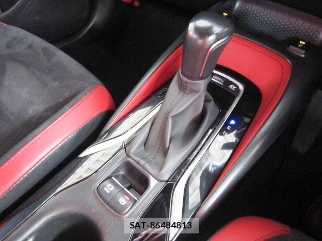 Toyota COROLLA SPORT 2022-01 8879189-26
