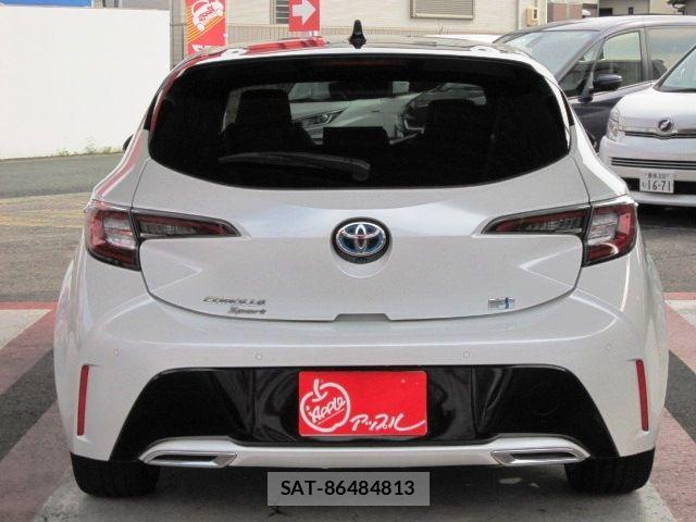 Toyota COROLLA SPORT 2022-01 8879189-5