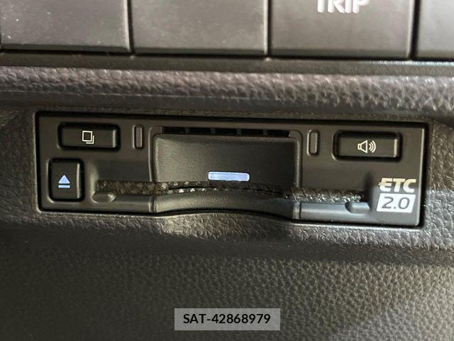 Toyota COROLLA SPORT 2022-10 8879184-7