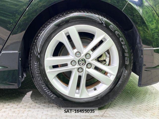Toyota COROLLA SPORT 2019-05 8883444-12