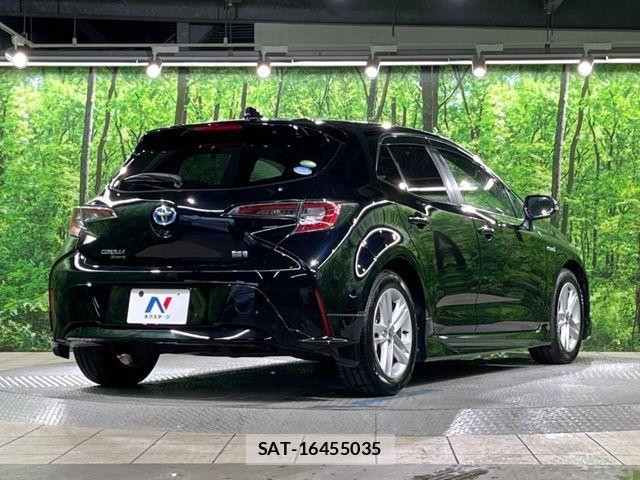 Toyota COROLLA SPORT 2019-05 8883444-16
