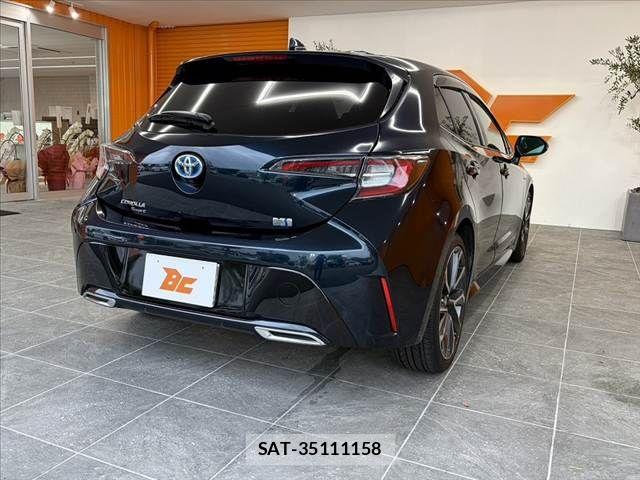 Toyota COROLLA SPORT 2018-07 8883445-14