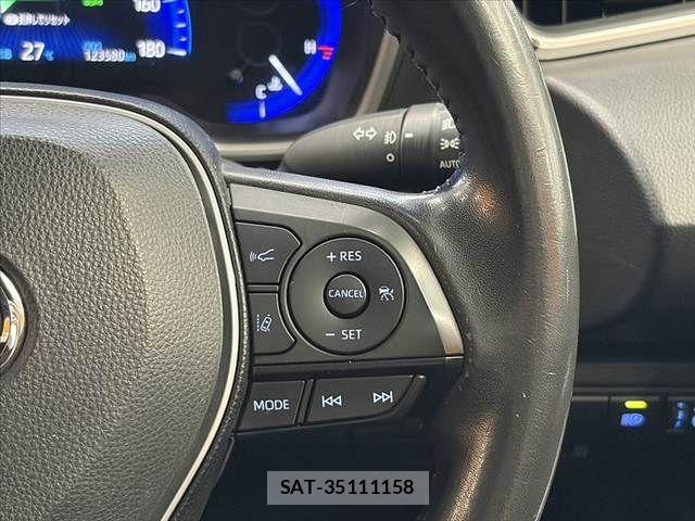 Toyota COROLLA SPORT 2018-07 8883445-22
