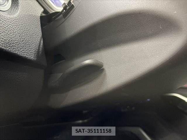 Toyota COROLLA SPORT 2018-07 8883445-25