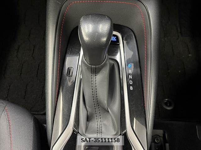 Toyota COROLLA SPORT 2018-07 8883445-27