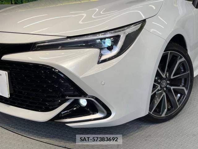 Toyota COROLLA SPORT 2023-06 956438-11