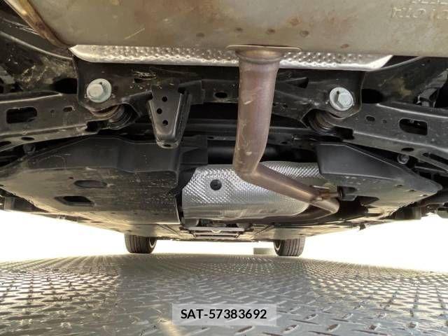 Toyota COROLLA SPORT 2023-06 956438-18
