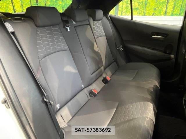 Toyota COROLLA SPORT 2023-06 956438-8