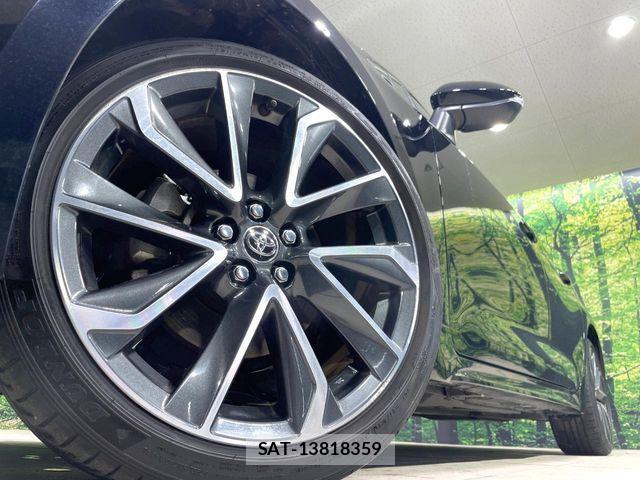 Toyota COROLLA SPORT 2023-06 1014552-12