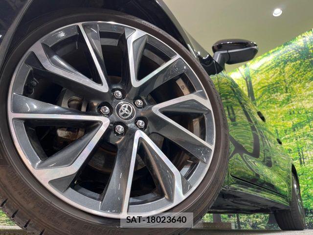 Toyota COROLLA SPORT 2023-06 1039158-12