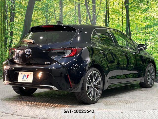 Toyota COROLLA SPORT 2023-06 1039158-16