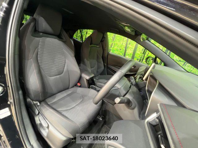 Toyota COROLLA SPORT 2023-06 1039158-7