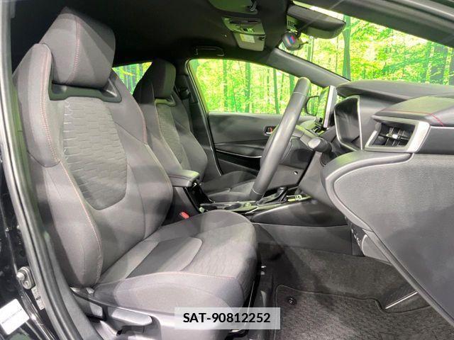 Toyota COROLLA SPORT 2023-06 1059919-7