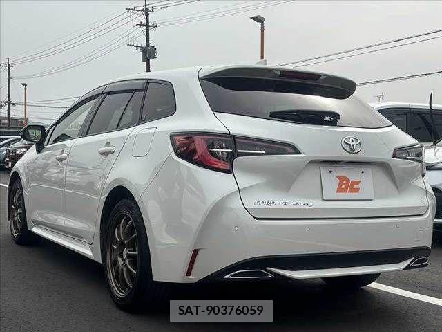 Toyota COROLLA TOURING 2020-08 6010436-14
