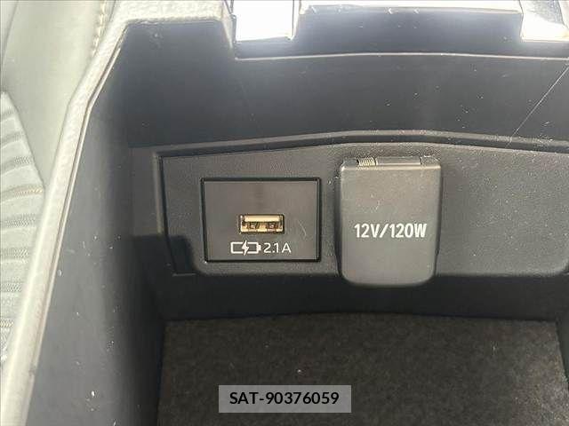 Toyota COROLLA TOURING 2020-08 6010436-22