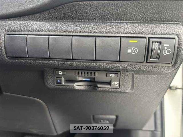 Toyota COROLLA TOURING 2020-08 6010436-6