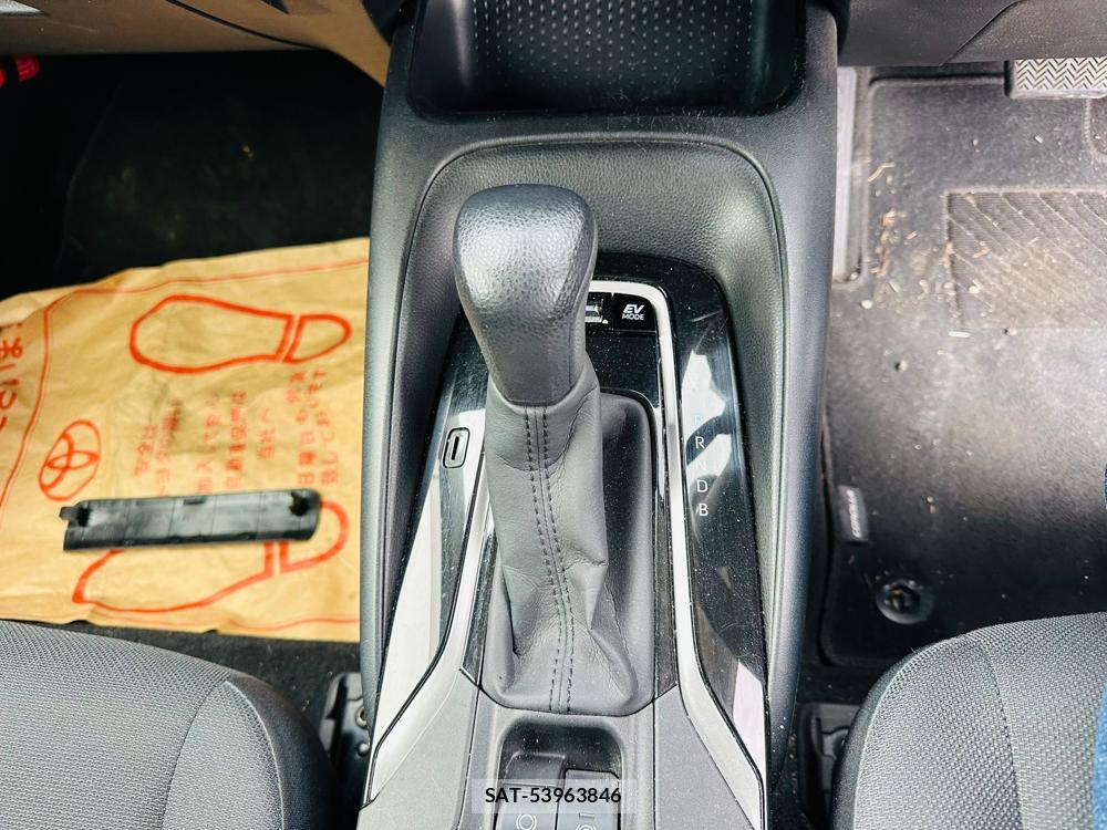 Toyota COROLLA TOURING 2019 6610182-18