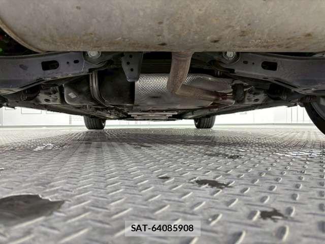 Toyota COROLLA TOURING 2021-07 6903550-17