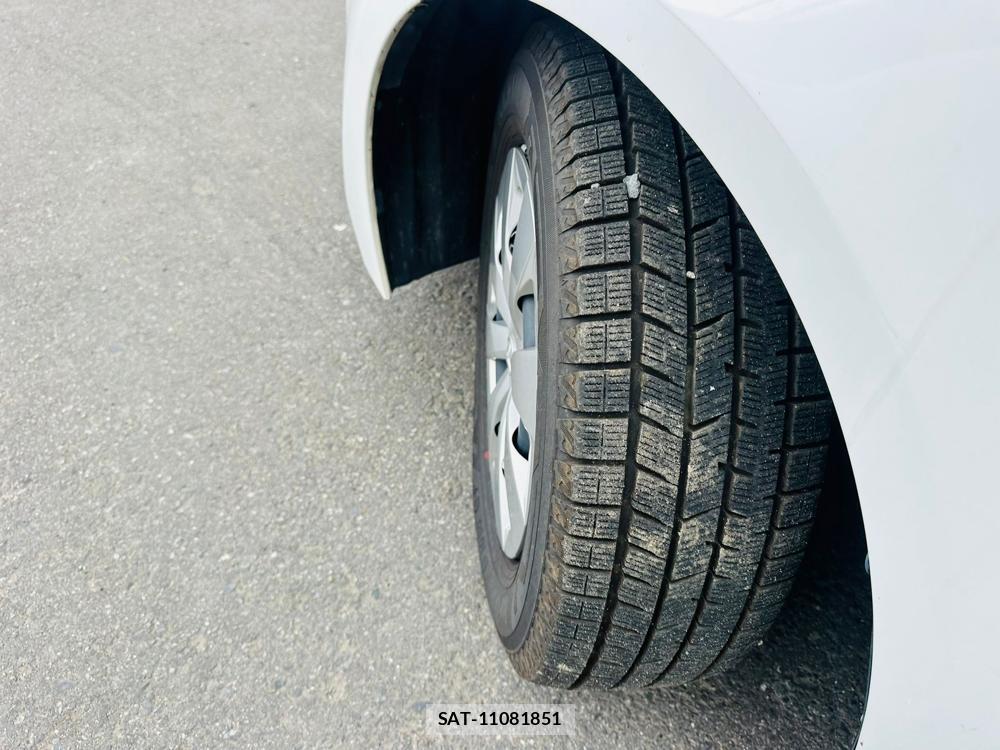 Toyota COROLLA TOURING 2020 6920667-30