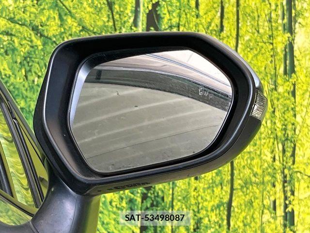 Toyota COROLLA TOURING 2021-02 7216433-5
