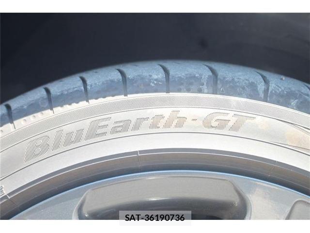 Toyota COROLLA TOURING 2020-03 7216429-21