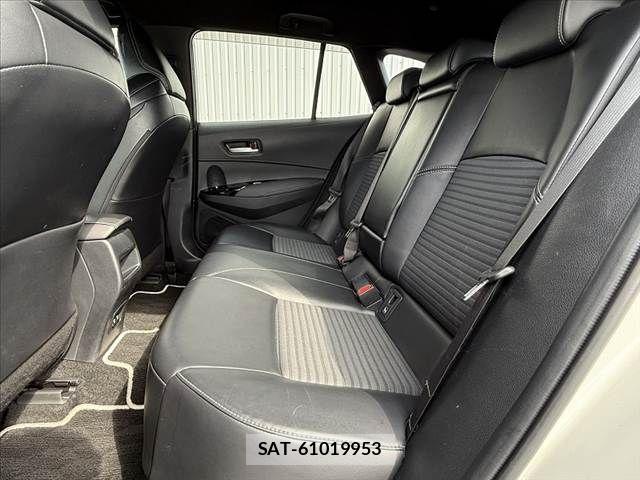 Toyota COROLLA TOURING 2021-04 7216436-18