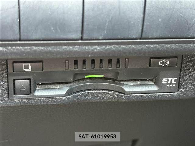 Toyota COROLLA TOURING 2021-04 7216436-26