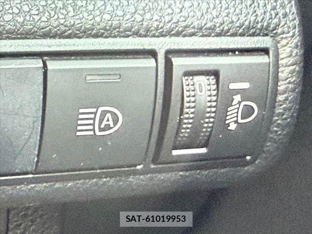 Toyota COROLLA TOURING 2021-04 7216436-28