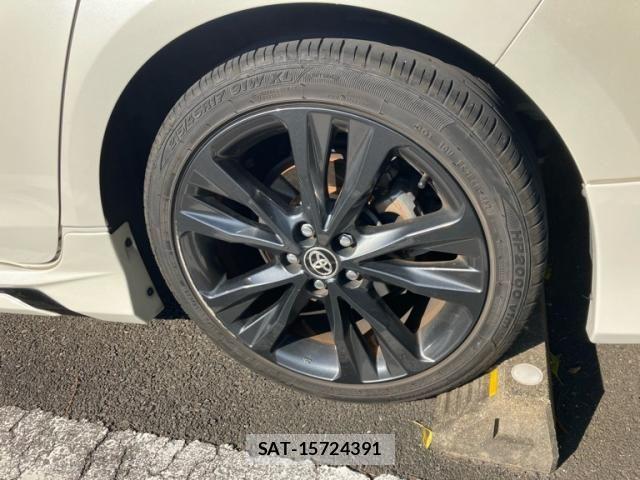 Toyota COROLLA TOURING 2020-09 7216432-6