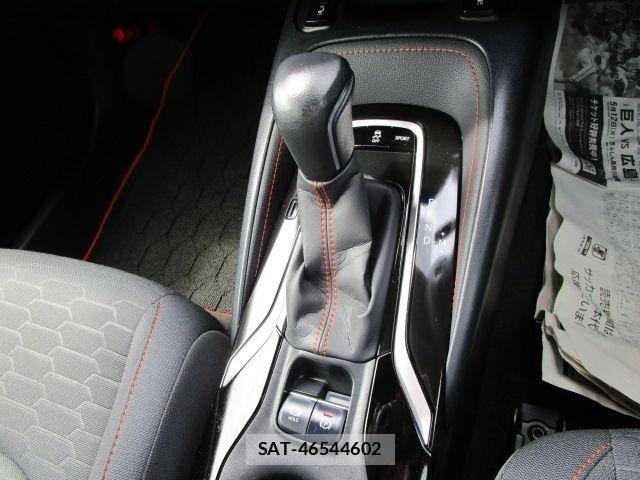 Toyota COROLLA TOURING 2021-06 7500008-12