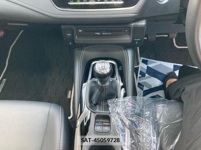 Toyota COROLLA TOURING 2021-01 7500007-22