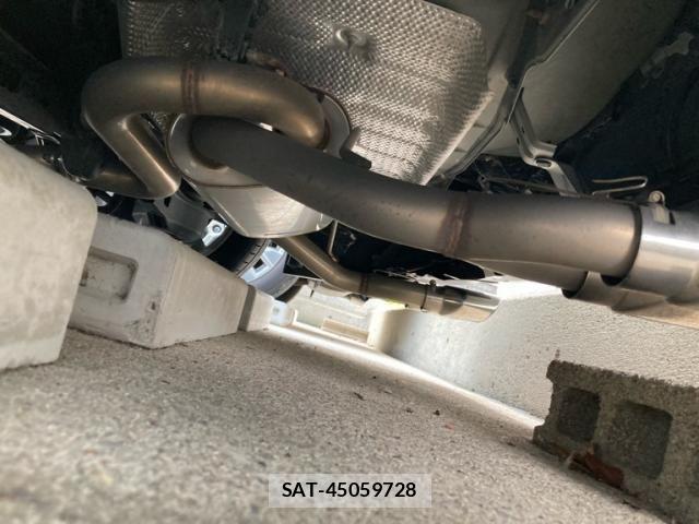 Toyota COROLLA TOURING 2021-01 7500007-29