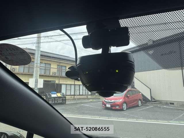 Toyota COROLLA TOURING 2019-10 7615707-13