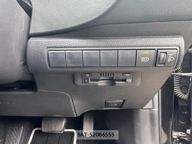 Toyota COROLLA TOURING 2019-10 7615707-8