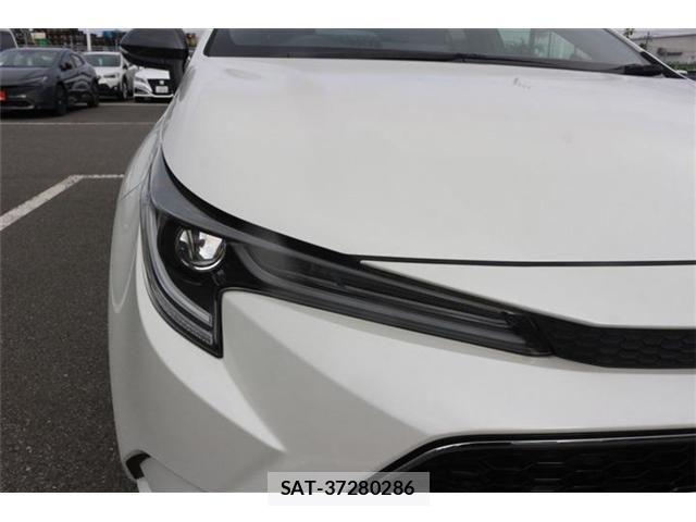 Toyota COROLLA TOURING 2019-11 7615705-18