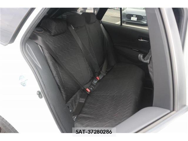 Toyota COROLLA TOURING 2019-11 7615705-27