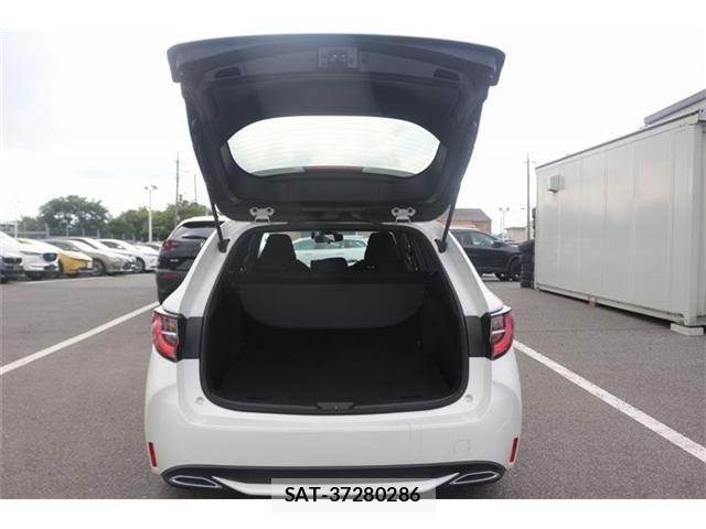 Toyota COROLLA TOURING 2019-11 7615705-29