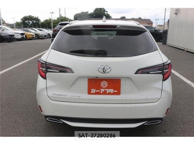 Toyota COROLLA TOURING 2019-11 7615705-6