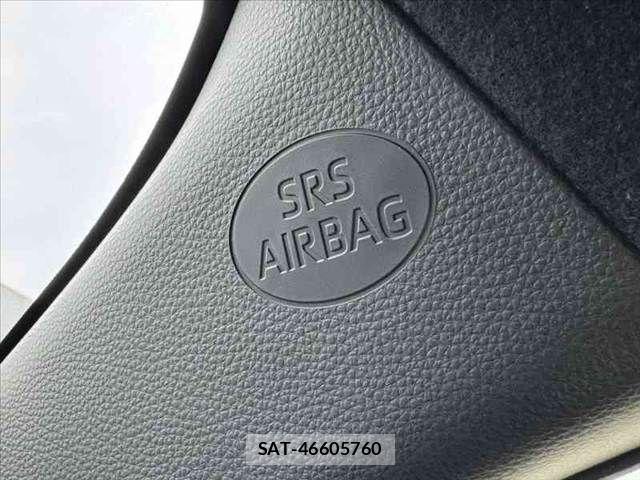 Toyota COROLLA TOURING 2022-02 7615704-26